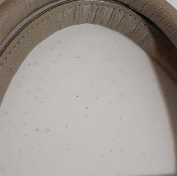 Charles Jourdan handbag - Picture 6 of 13